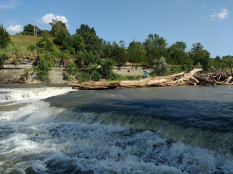 The Hike To This Little-Known Kansas Waterfall Is Short And Sweet