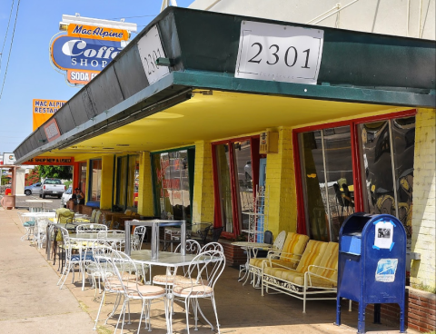 The Milkshakes From This Marvelous Arizona Sweet Shop Are Almost Too Wonderful To Be Real