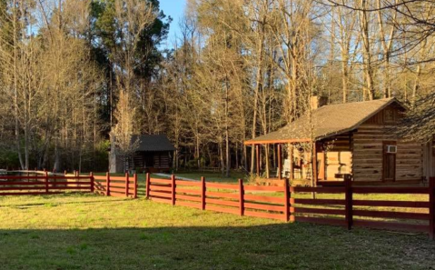 These Rustic Cabins On An Arkansas Farm Are Positively Dreamy