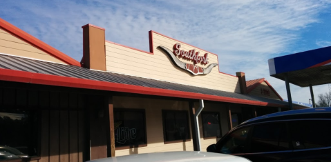 Don't Underestimate The Delicious Meals At This Tiny Arkansas Truck Stop