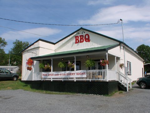 People Swear By The Barbecue From This Unsuspecting Smokehouse In Virginia