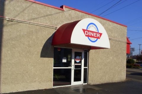 Fountain City Diner In Tennessee Will Take You Back To The Golden Days