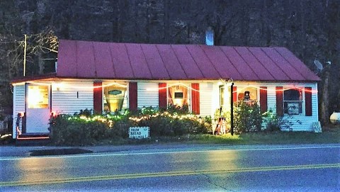 This Quirky Little Bakery And Cafe Will Become Your New Favorite Dining Destination In Vermont