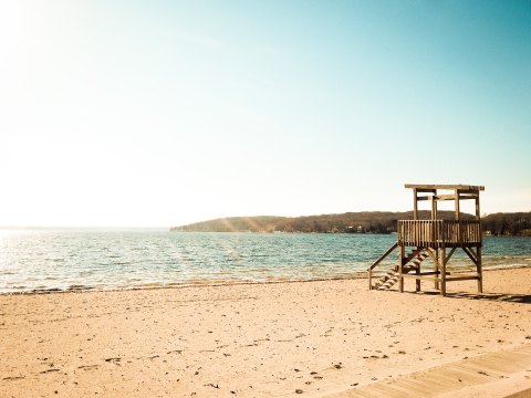 This One Beautiful Wisconsin Lake Has A Beach That Rivals The Coast