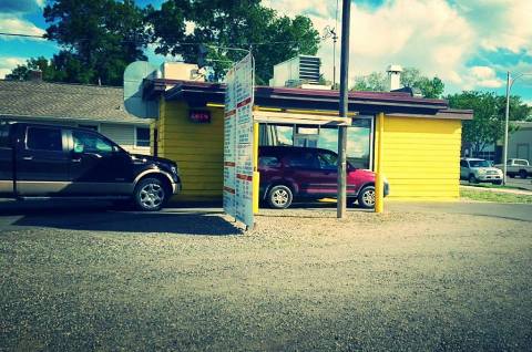 The Roadside Hamburger Hut In Montana That Shouldn’t Be Passed Up