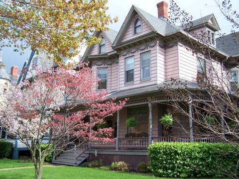 This Victorian Bed And Breakfast In Maryland Is A Beautiful Step Back In Time