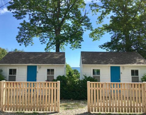 The Adorable Roadside Motel In Maine Offers A Unique Midcoast Stay