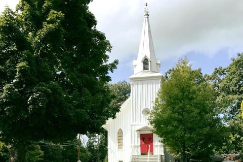 This Island Parish Near Cleveland Has The Oldest Wooden Church In Ohio