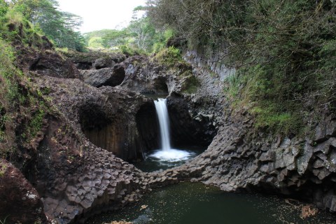 The 28-Mile River In Hawaii That Features Countless Jaw-Dropping Cascades