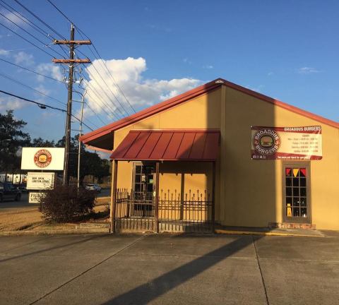 The Burgers At This Legendary Restaurant In Louisiana Are As Big As Your Head