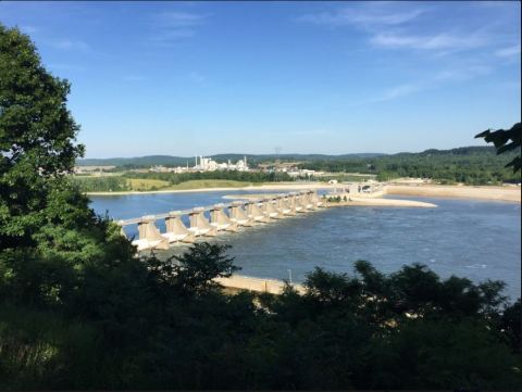 The Breathtaking Overlook In Indiana That Lets You See For Miles And Miles