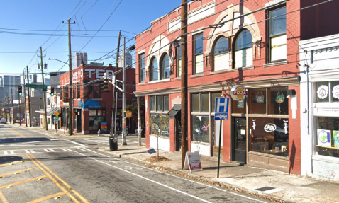 The Pizzeria In Georgia Where You Can Snag A Slice The Size Of Your Head