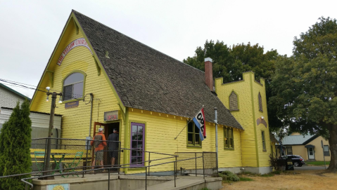 There's A Restaurant Inside This Old Washington Church, And The Food Is Heavenly