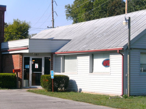 This Local Cafe Serves The Best Down-Home Cooking In Nashville