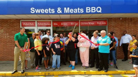 Chow Down On Traditional Southern BBQ At This Hidden Gem Restaurant In Cincinnati