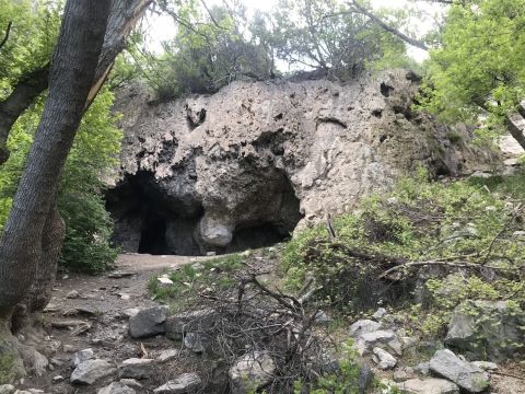 The Hike To This Little-Known New Mexico Waterfall Is Short And Sweet