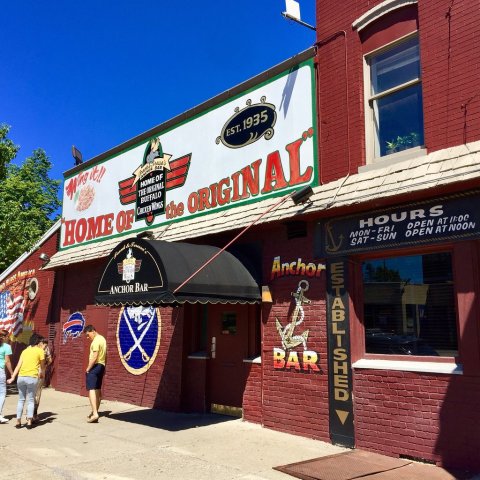 This Buffalo Restaurant Claims To Have The World's Best Wings And Who Are We To Argue