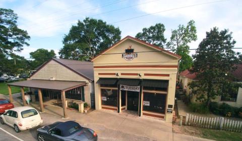 You've Never Heard Of This Charming Restaurant In Louisiana, But They're Putting A Whole New Spin On Cajun Food