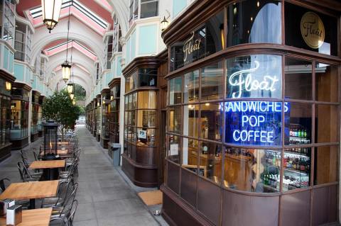 The Root Beer Floats At This Southern California Eatery Will Take You Back To Your Childhood