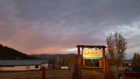 The Delicious Donuts At This Wyoming Bakery Must Be Made With Some Kind Of Magic