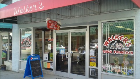 You Won't Want To Pass Up This Old-Fashioned Soda Fountain In North Carolina