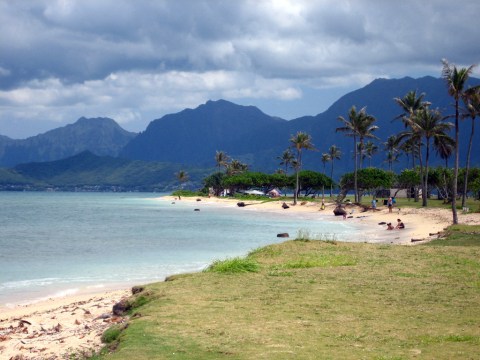 You'll Want To Spend All Day At This Peaceful Hawaii Beach Park