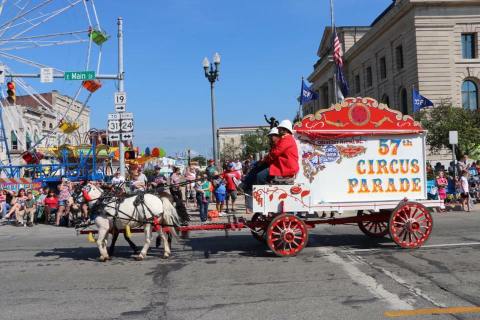 This Circus Festival In Indiana Is Unlike Any Other Festival You've Ever Been To