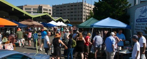 Visit The Epic Outdoor Flea Markets At This Oregon Vintage Mall This Summer