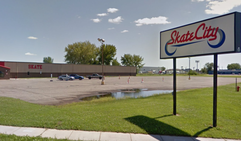 This Retro Rollerskating Rink In North Dakota Will Take You Back To The Good Old Days