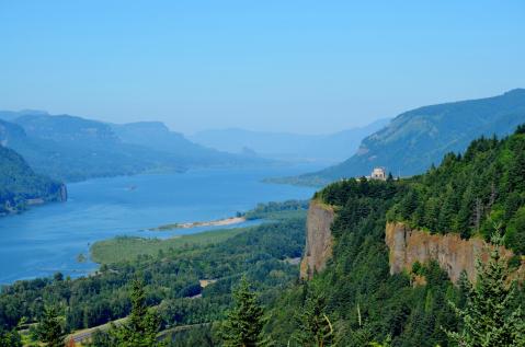 The Deep Green Gorge In Washington That Feels Like Something Straight Out Of A Fairy Tale