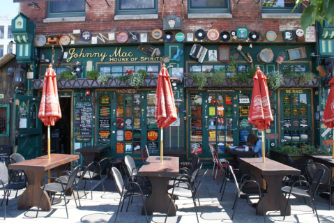 The Jersey Shore Restaurant Tour Everyone Should Take At Least Once