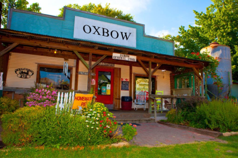 A Family-Owned General Store In Texas, Oxbow Bakery Serves Some Of The Best Pie Around