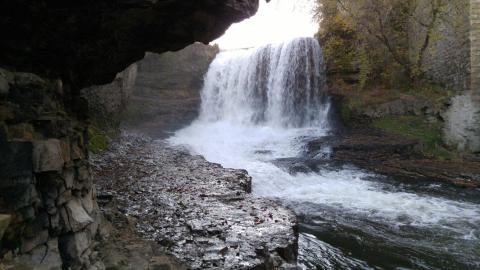 This Underrated Waterfall Is One Of The Prettiest Spots In Minnesota