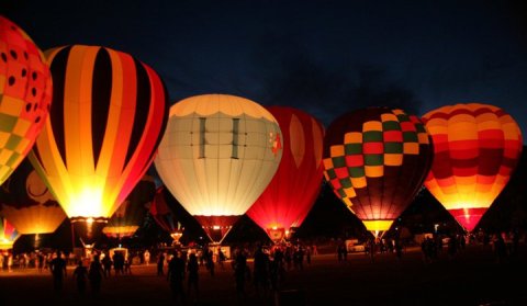 This Magical Hot Air Balloon Glow In Wisconsin Will Light Up Your Summer