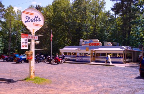 A Middle-Of-Nowhere Eatery In Wisconsin, Delta Diner Is Worth Seeking Out