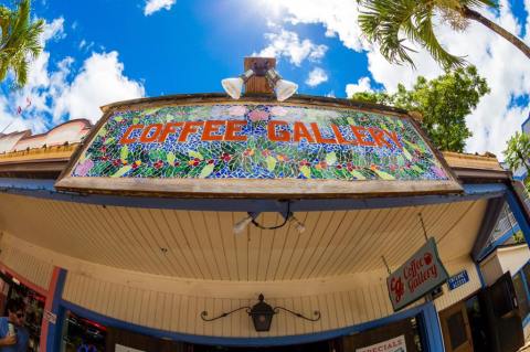 This Quirky Coffee Shop In Hawaii Will Quickly Become Your New Favorite Hangout