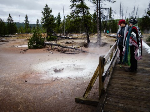 This 1-Mile Hike In Wyoming Is Full Of Jaw-Dropping Natural Pools