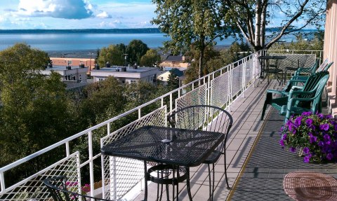 This Downtown Bed and Breakfast In Alaska With Bluff Views Is Begging To Be Visited