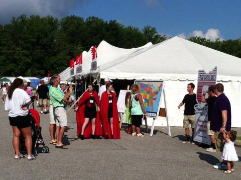 The Largest Festival Of Twins In The World Is Right Here In Ohio And It'll Make You See Double