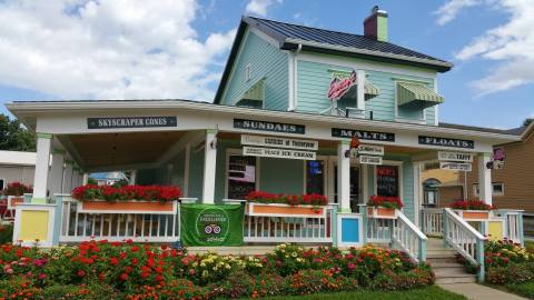 This Great Depression-Era Ice Cream And Candy Store In Indiana Is Simply Charming