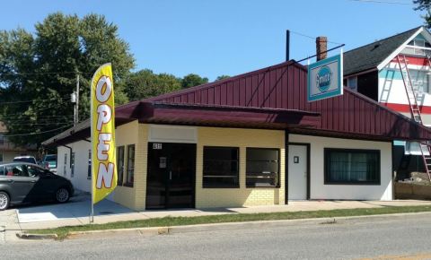 Devour The Best Homemade Sticky Buns At This Bakery In Indiana