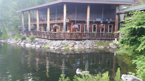 The Breathtaking Waterfall Restaurant In Idaho Where The View Is As Good As The Food