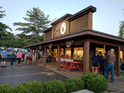 The 10-Scoop Sundae At This Michigan Creamery Is An Ice Cream Lover’s Dream