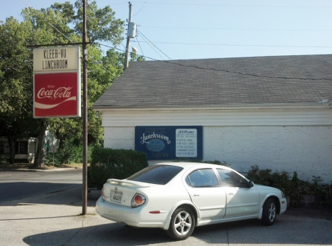 This Unassuming Restaurant Near Nashville Has The Best Fried Chicken In The State