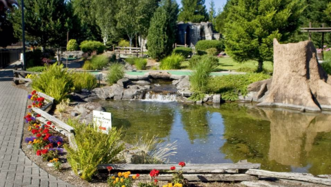 This Nature-Themed Mini Golf Course In Oregon Is Insanely Fun