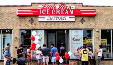 This New Colorado Ice Cream Factory Serves Their Cones From A Conveyer Belt