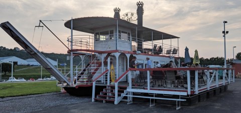 Eat Your Heart Out At Cincinnati's Very Own Food Truck Park On The River