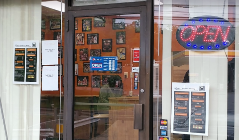 People Love The Carryout From This Hole In The Wall Restaurant In Maryland