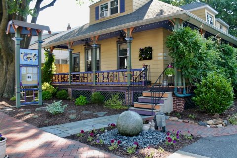 It's No Surprise That The Locals Love Bellefonte Cafe In Delaware