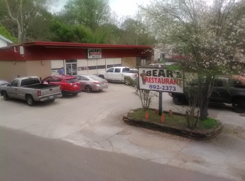 You Haven't Lived Until You've Tried A Po'boy From This Hole In The Wall Joint Near New Orleans